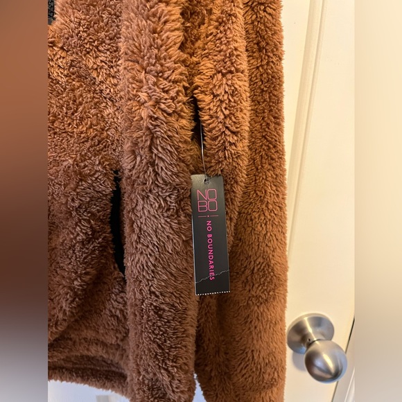 No Boundaries pullover fleece - Picture 3 of 4